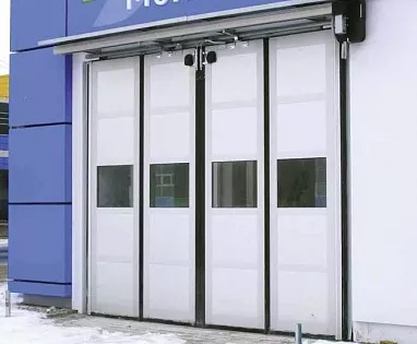 Складные ворота DoorHan для автомойки